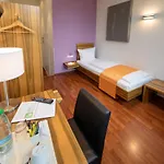 Szálloda Amh Airport-messe-hotel Stuttgart 3*