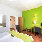 Amh Airport-messe-hotel Stuttgart Hotel