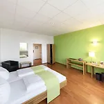 Amh Airport-messe-hotel Stuttgart