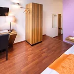 Amh Airport-messe-hotel Stuttgart Szálloda Filderstadt