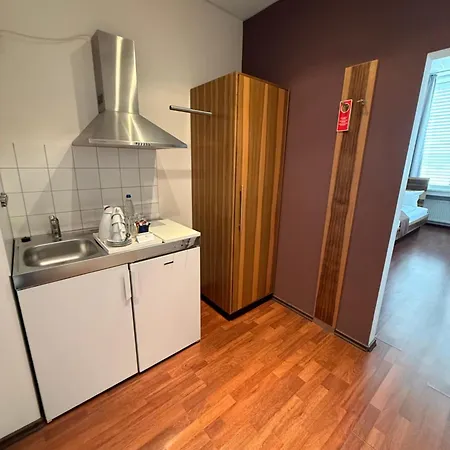 Amh Airport-messe-hotel Stuttgart מלון