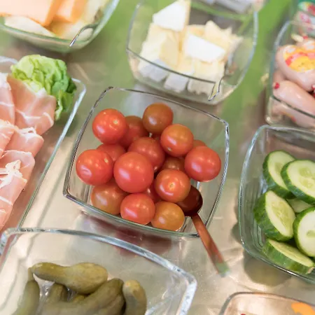 Amh Airport-messe-hotel Stuttgart Hotel