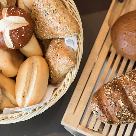 Amh Airport-messe-hotel Stuttgart Hotel Filderstadt