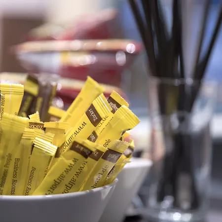 Amh Airport-messe-hotel Stuttgart 3*