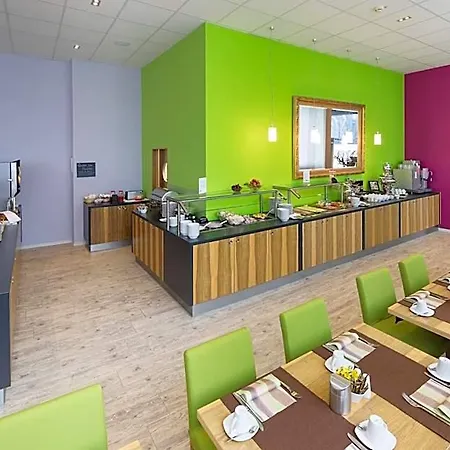 Hotel Amh Airport-messe-hotel Stuttgart