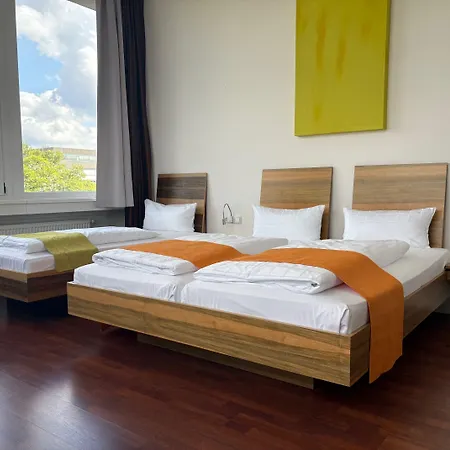 Amh Airport-messe-hotel Stuttgart 3*