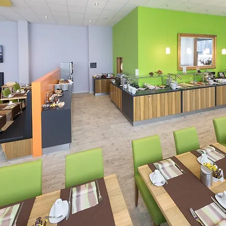 Amh Airport-messe-hotel Stuttgart 3*