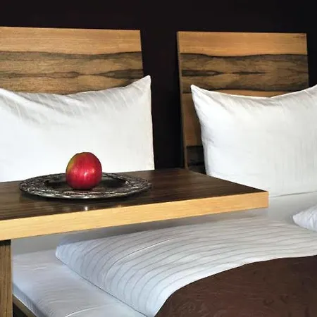 Amh Airport-messe-hotel Stuttgart 3*