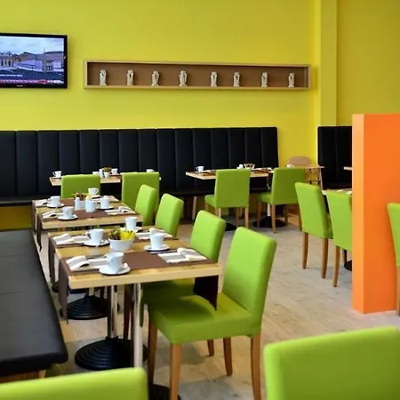 Amh Airport-messe-hotel Stuttgart מלון