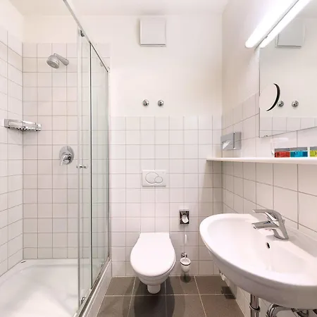 מלון Amh Airport-messe-hotel Stuttgart פילדרשטאט