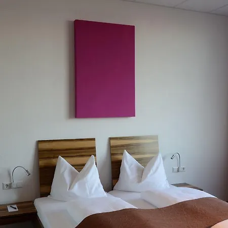 Amh Airport-messe-hotel Stuttgart 3* פילדרשטאט