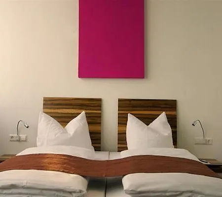 Amh Airport-messe-hotel Stuttgart 3*