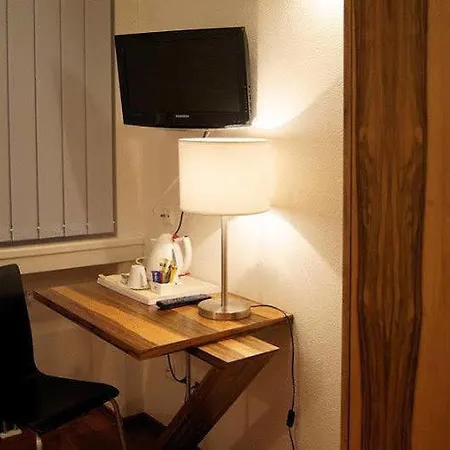 Hotel Amh Airport-messe-hotel Stuttgart